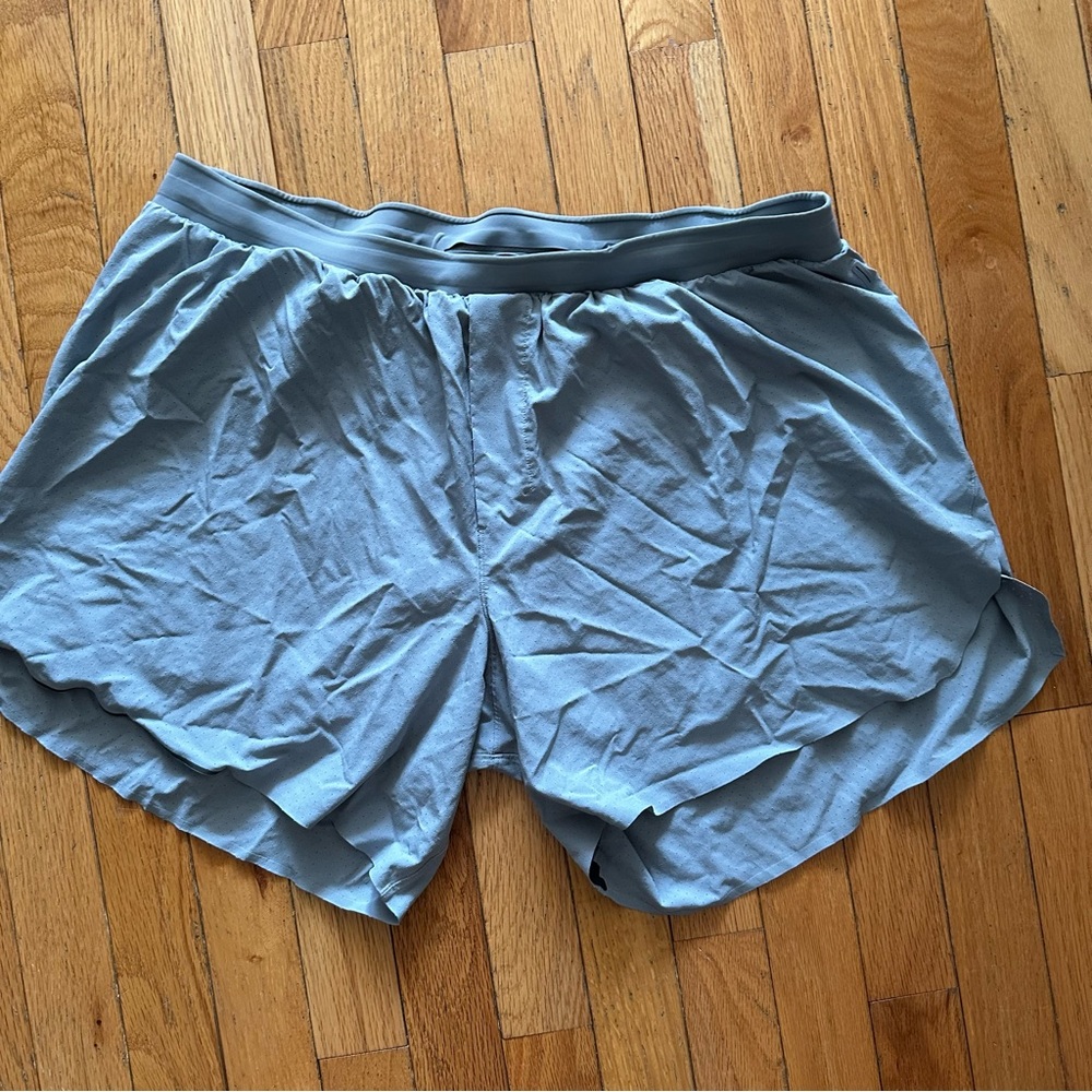 NWOT lululemon shorts